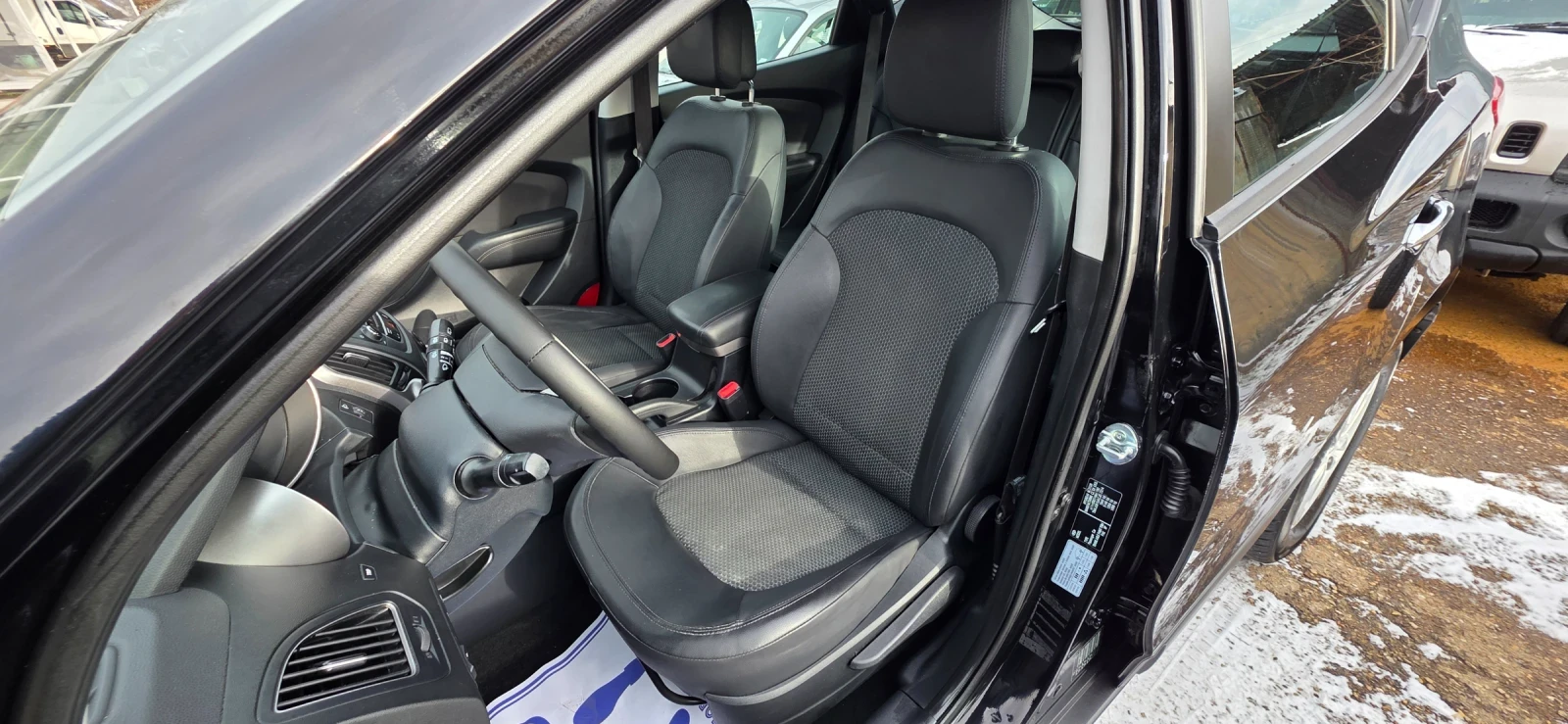 Hyundai IX35 1.7 CRDI 116k.c UNIKAT EURO EURO 5  - изображение 10
