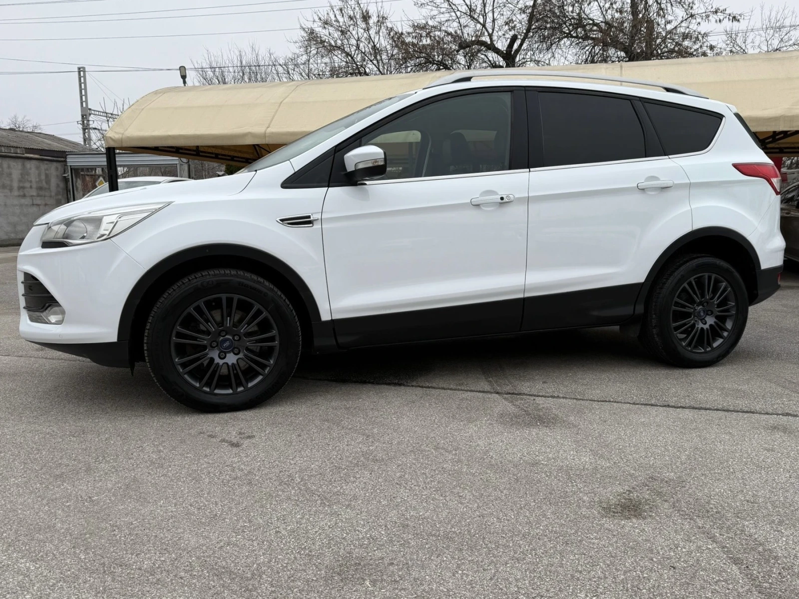 Ford Kuga FACELIFT 2.0d 4x4 140к.с. !!!! ТОП СЪСТОЯНИЕ !!!! - изображение 6