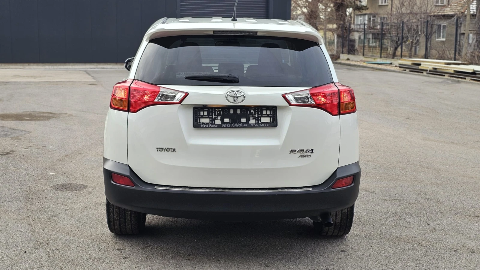 Toyota Rav4 2.0D4D AWD 6SP IT-ИСТОРИЯ-ТОП СЪСТ.-БЛОКАЖ-ЛИЗИНГ - изображение 5