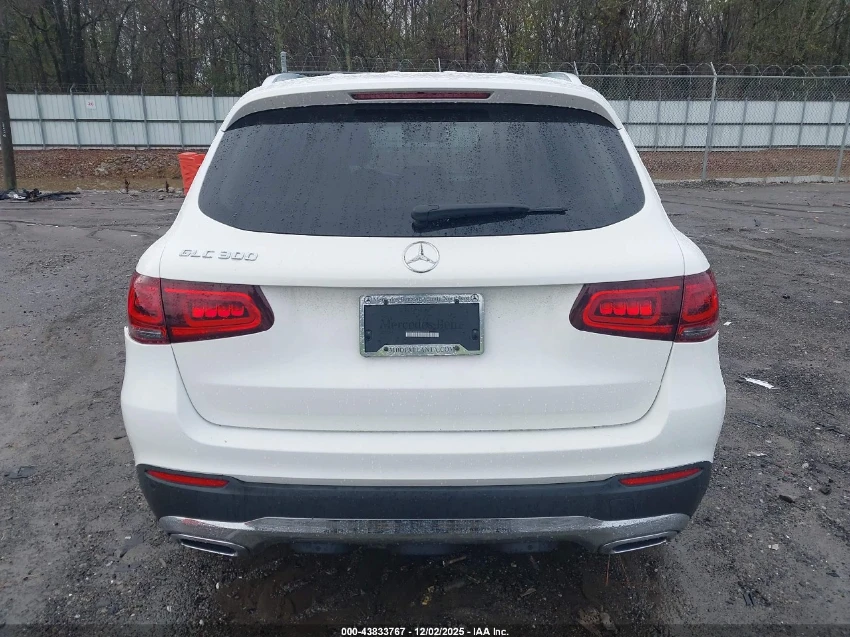 Mercedes-Benz GLC 300 DIGITAL* ПОДГРЕВ* М.ТОЧКА* 360* BAS PLUS* DISSTRON - изображение 6