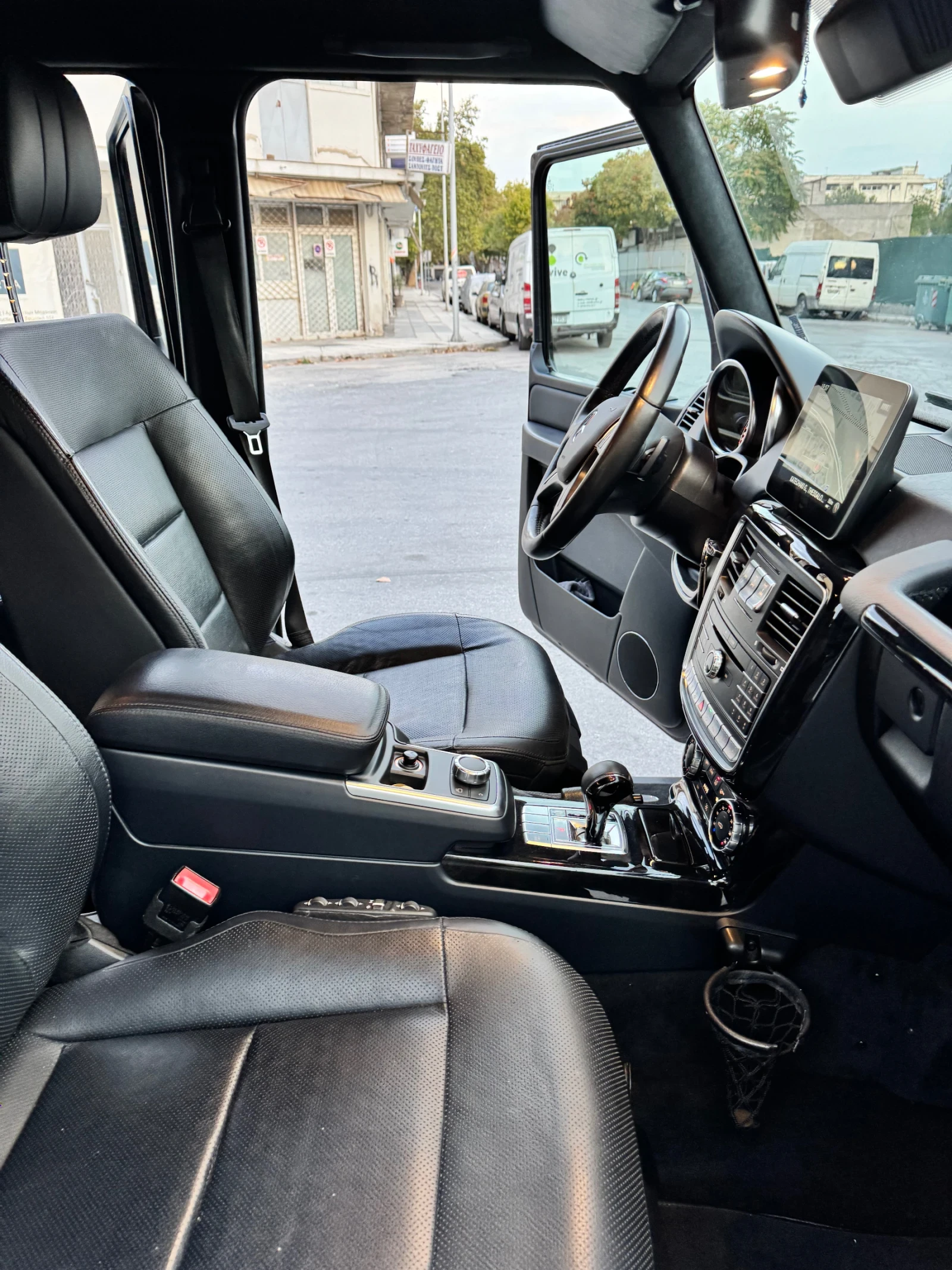 Mercedes-Benz G 350, снимка 14 - Автомобили и джипове - 53765781