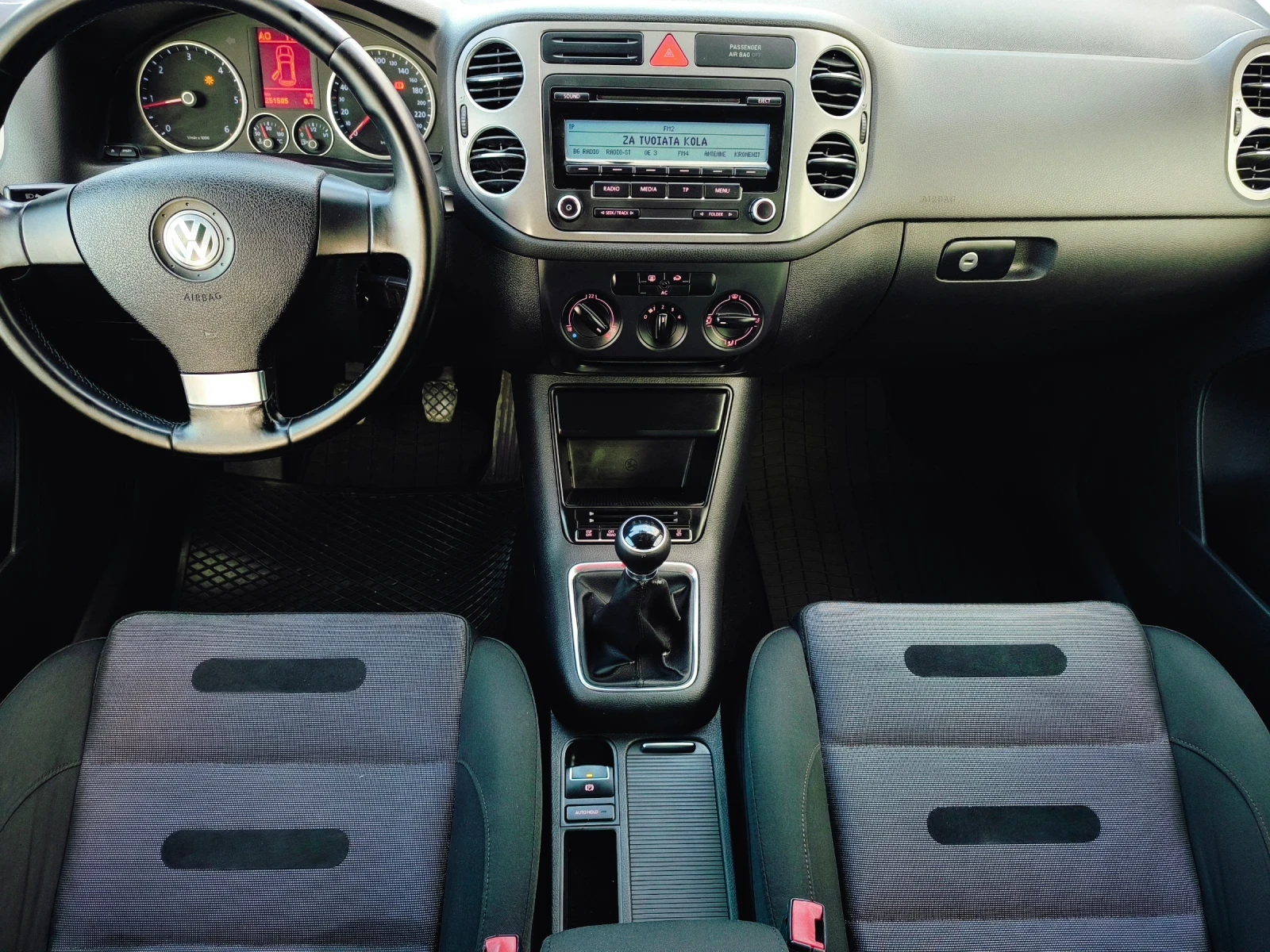 VW Tiguan 2.0 TDI 4MOTION, SPORT | Mobile.bg � ����������� 13