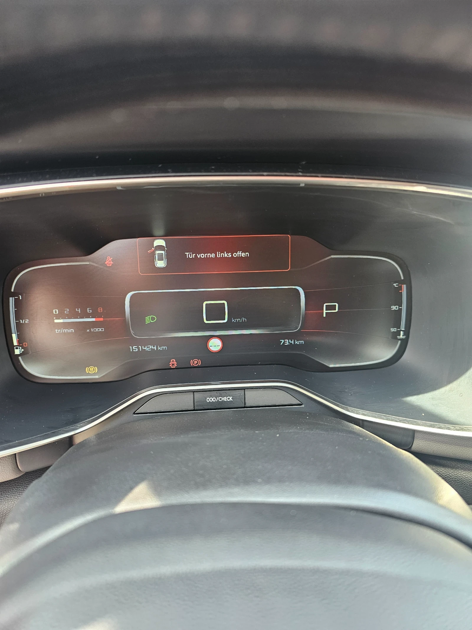 Citroen C5 Aircross, снимка 13 - Автомобили и джипове - 53906079