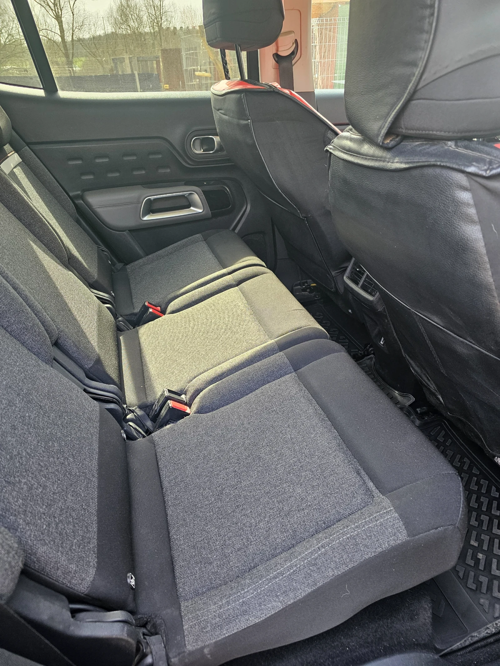 Citroen C5 Aircross, снимка 8 - Автомобили и джипове - 53906079