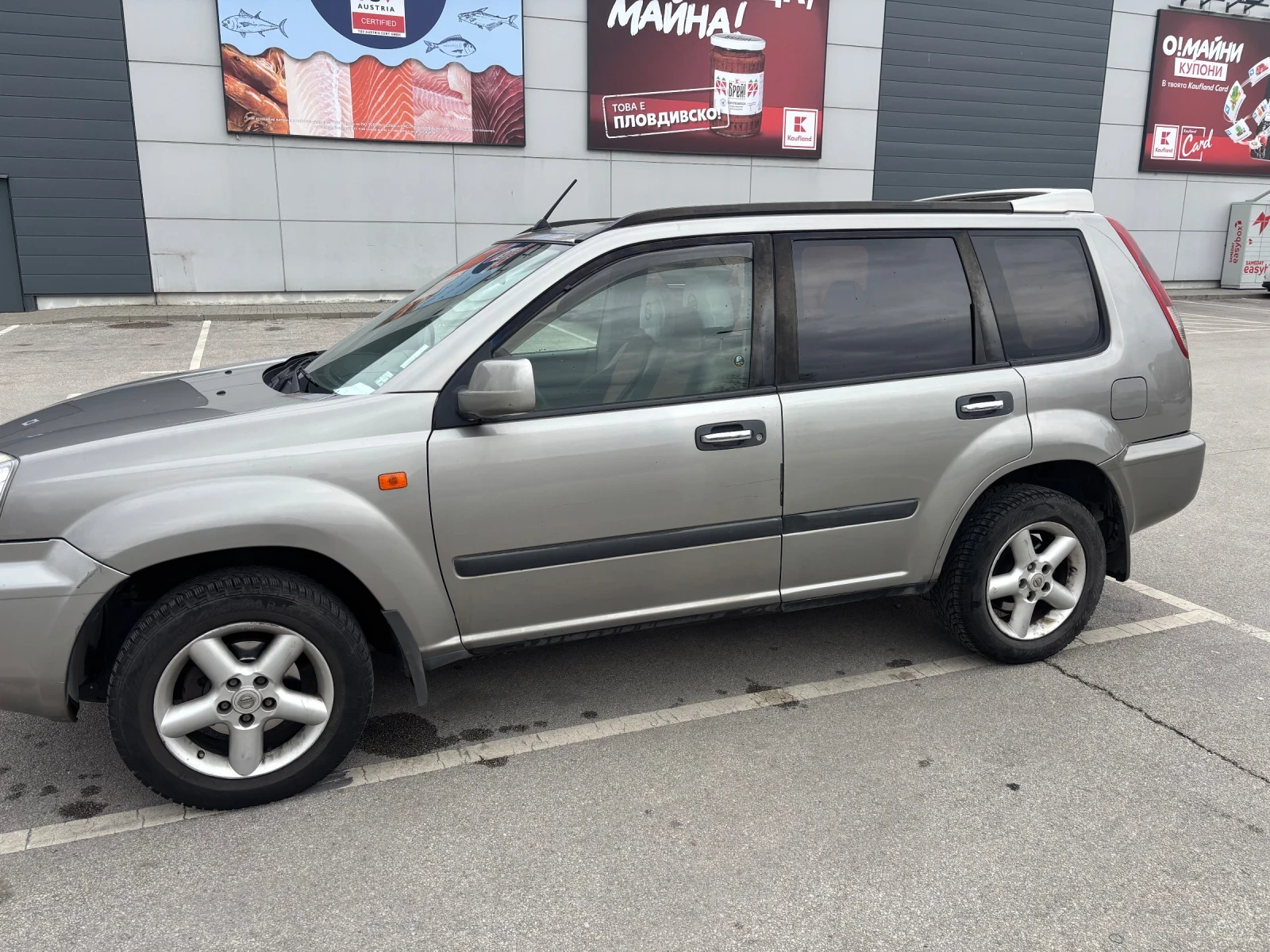 Nissan X-trail, снимка 7 - Автомобили и джипове - 54012418