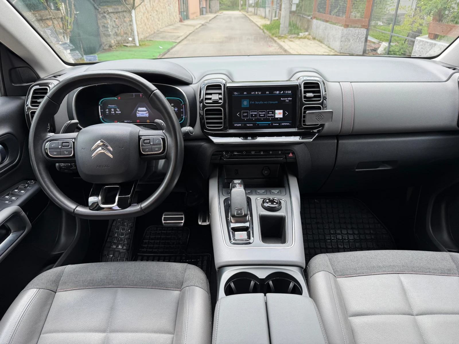 Citroen C5 Aircross, снимка 7 - Автомобили и джипове - 54398420