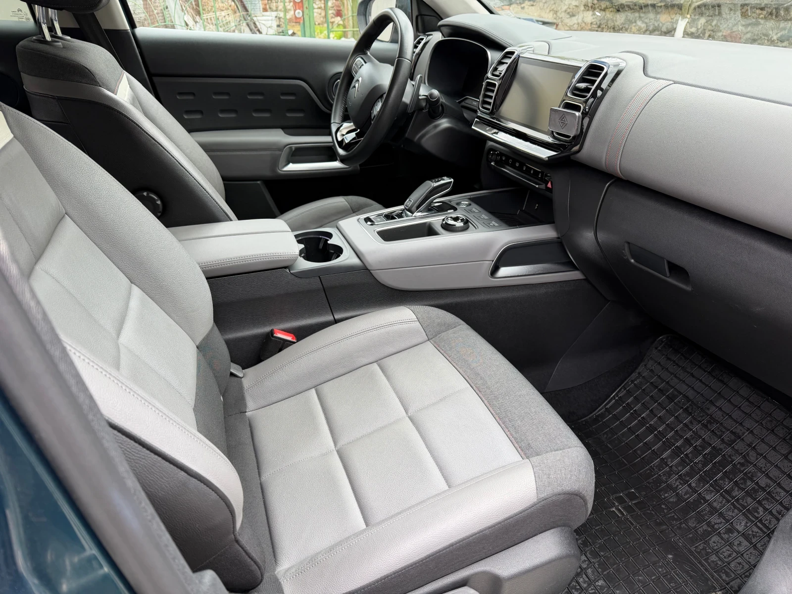 Citroen C5 Aircross, снимка 9 - Автомобили и джипове - 54398420