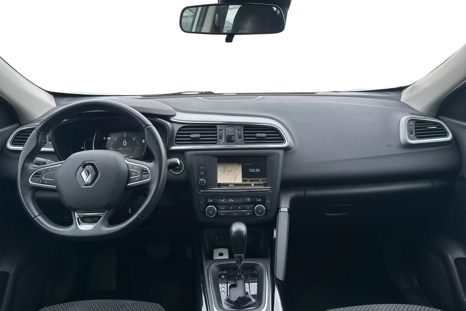 Renault Kadjar 1.5d aut. 110ps DK, снимка 5 - Автомобили и джипове - 54601176