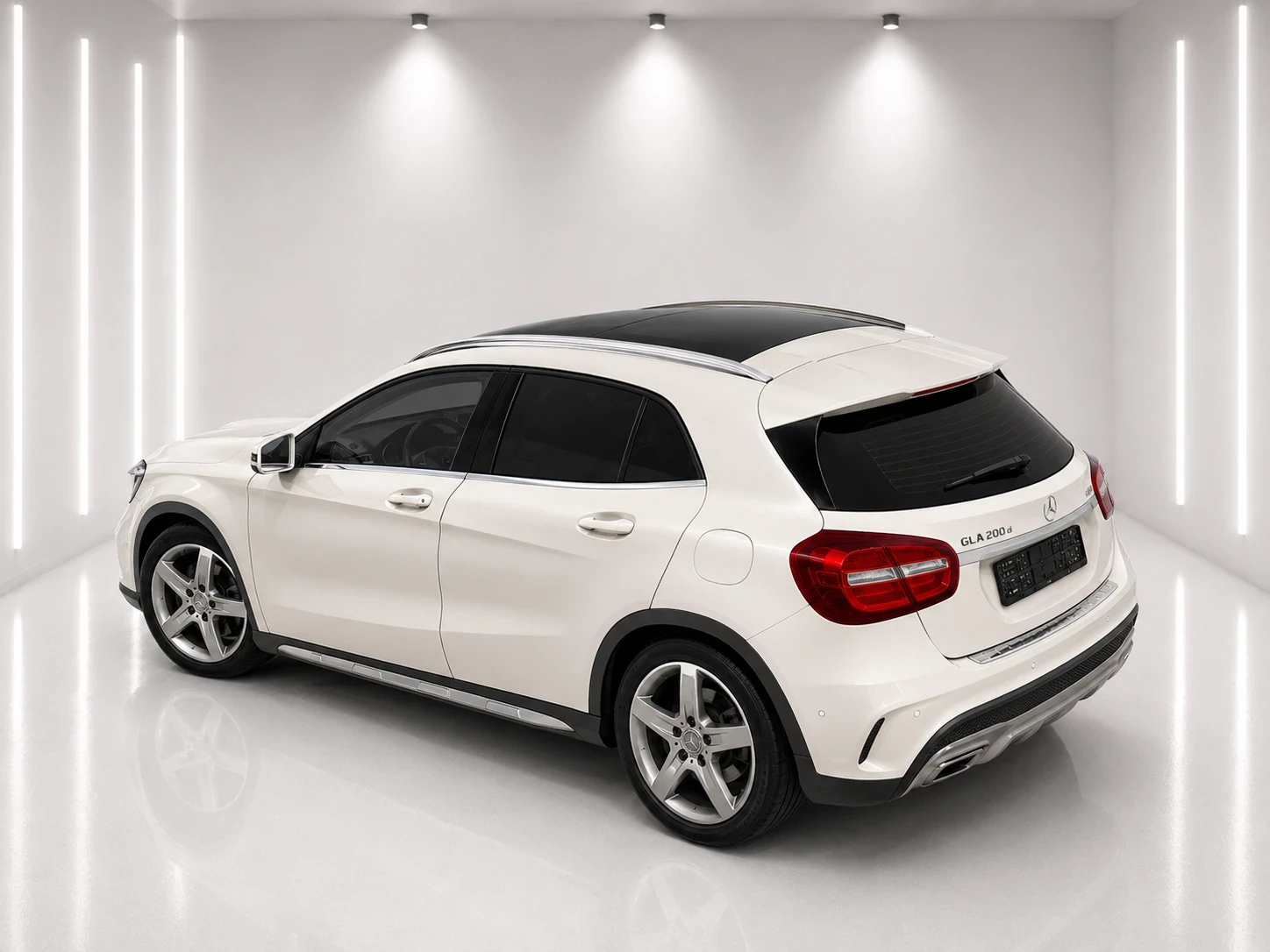 Mercedes-Benz GLA 200 AMG-Paket Top !!! ЛИЗИНГ-Бартер !!!, снимка 6 - Автомобили и джипове - 54734305
