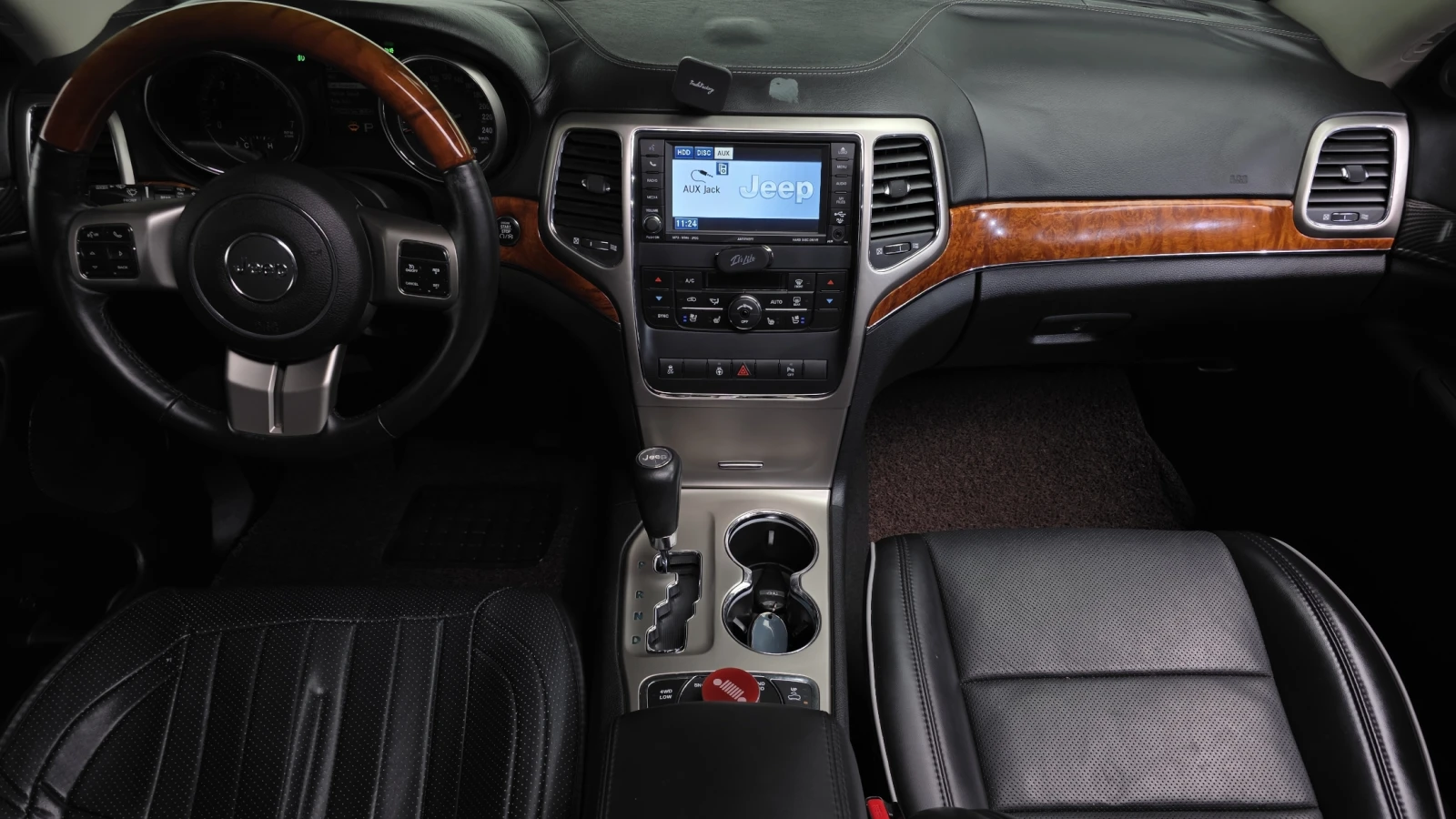 Jeep Cherokee 3.6* ЕЛ. БАГАЖНИК* ЛЮК* ПОДГРЕВ ВОЛАН* КРАЙНА ЦЕНА, снимка 7 - Автомобили и джипове - 55594881