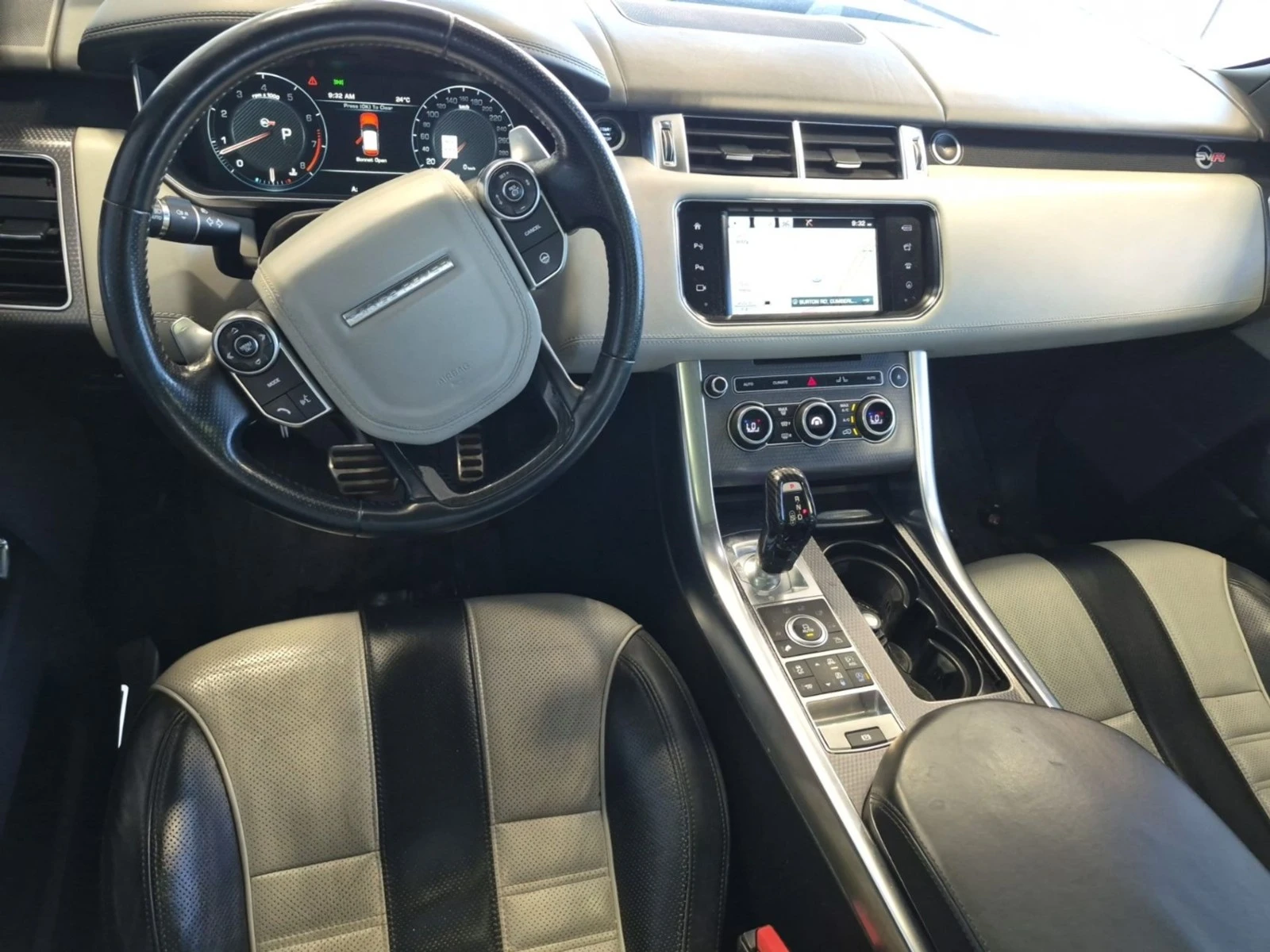 Land Rover Discovery * AвтоКредит * (ЦЕНА ДО БГ), снимка 12 - Автомобили и джипове - 55619155