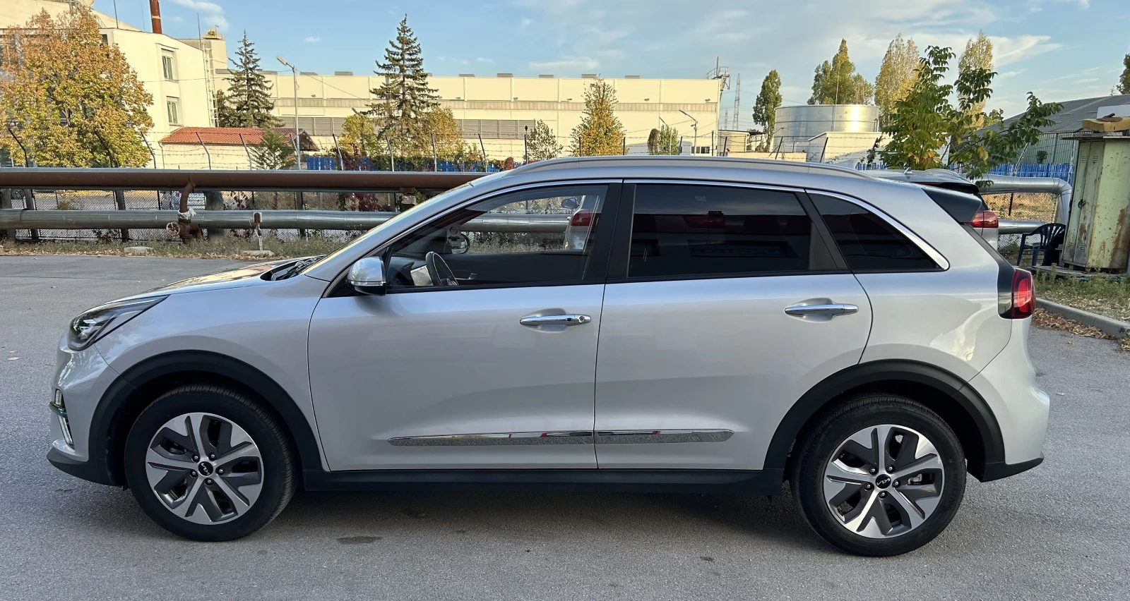 Kia Niro 64 kW, снимка 7 - Автомобили и джипове - 56612248