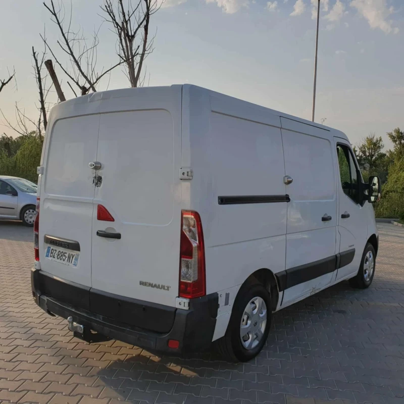 Renault Master Master 3 2.3dci 100, снимка 6 - Бусове и автобуси - 52046153