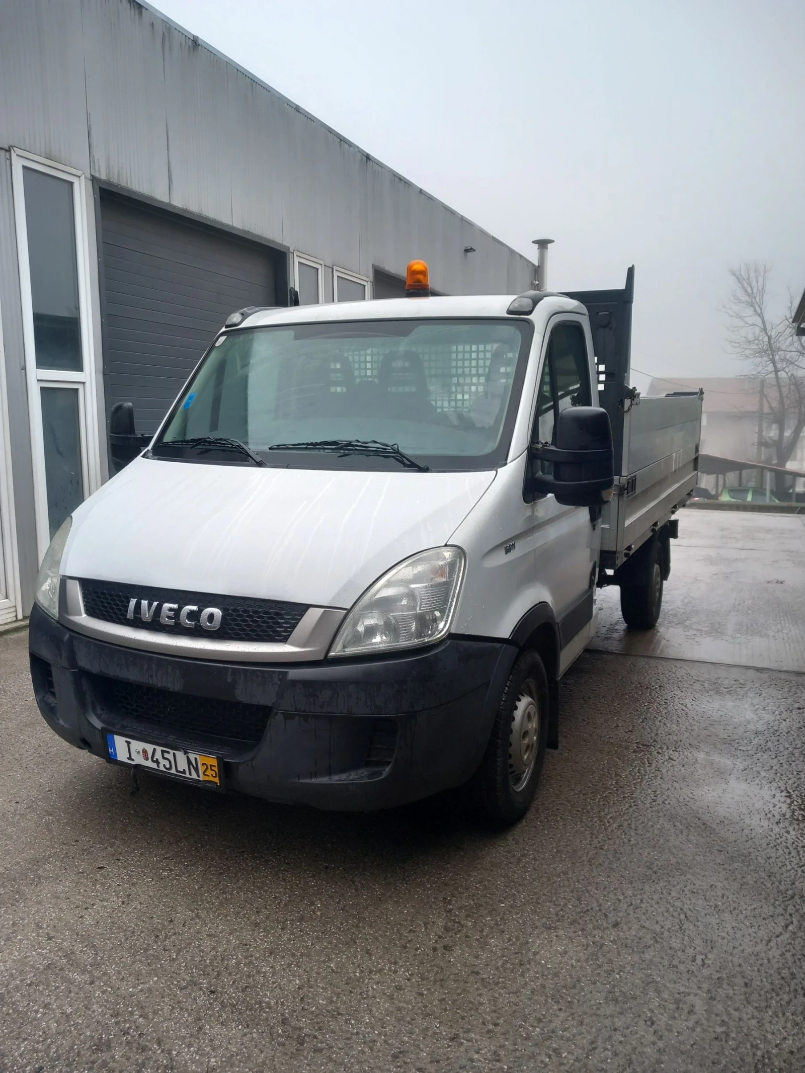 Iveco 35s11 2.3, снимка 1