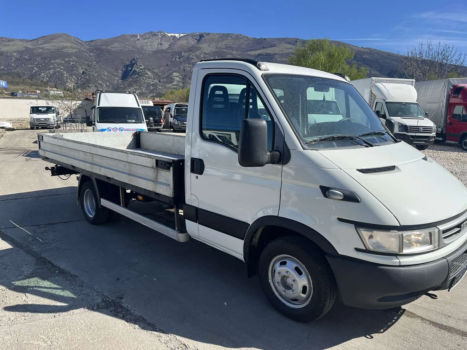 Iveco Daily само каросерията - изображение 3