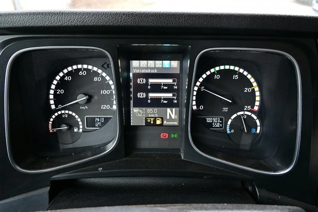 Mercedes-Benz Actros 2548 Supra 850U щета в движение, снимка 10 - Камиони - 54145029