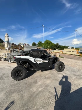 ����� �� �������� �� Can-Am Maverick X3
