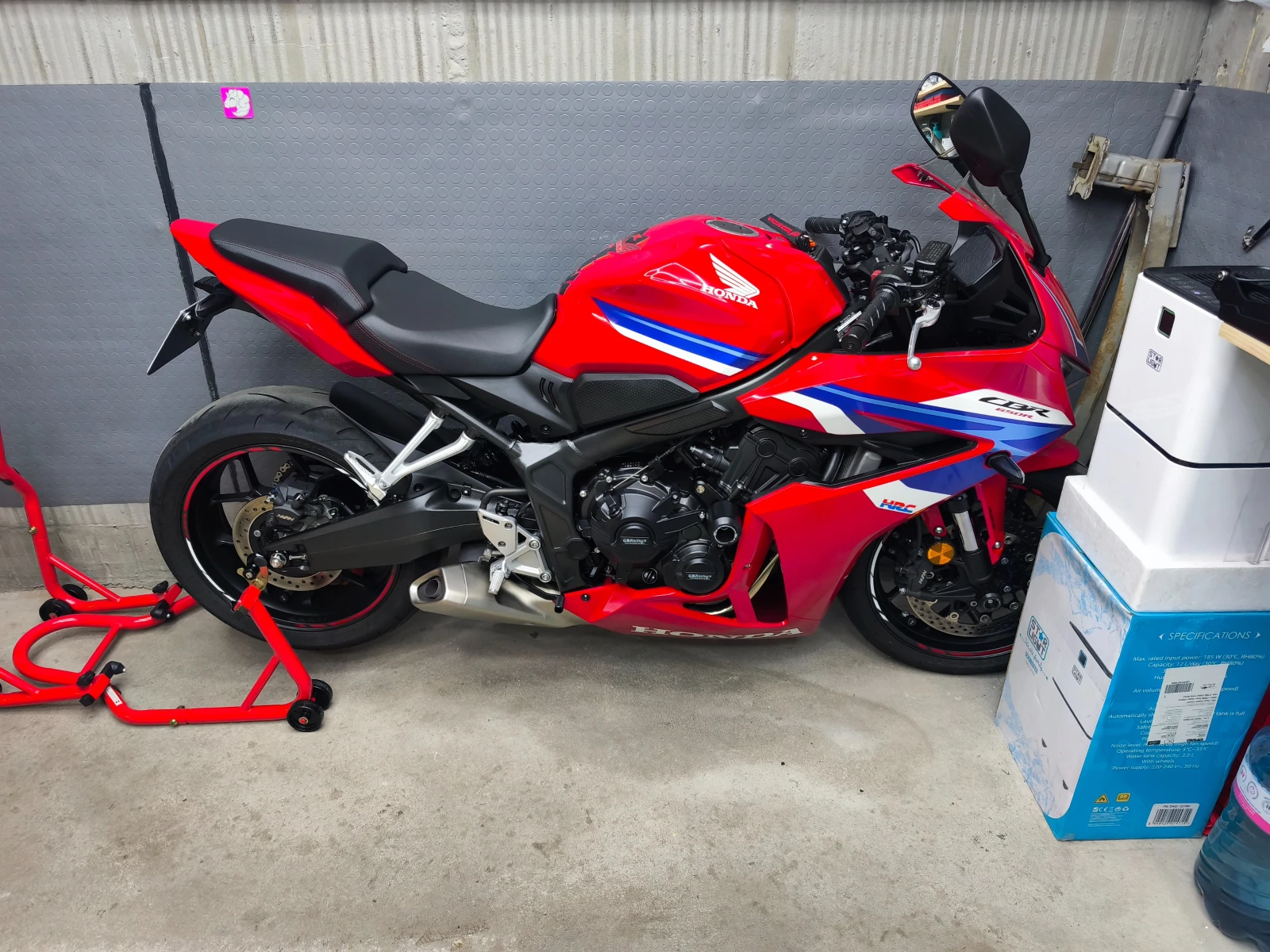 Honda Cbr 650 r, снимка 14 - Мотоциклети и мототехника - 54720073