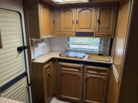 Каравана Burstner LUX - Отлично състояние !, снимка 7