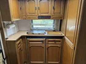 Каравана Burstner LUX - Отлично състояние !, снимка 8