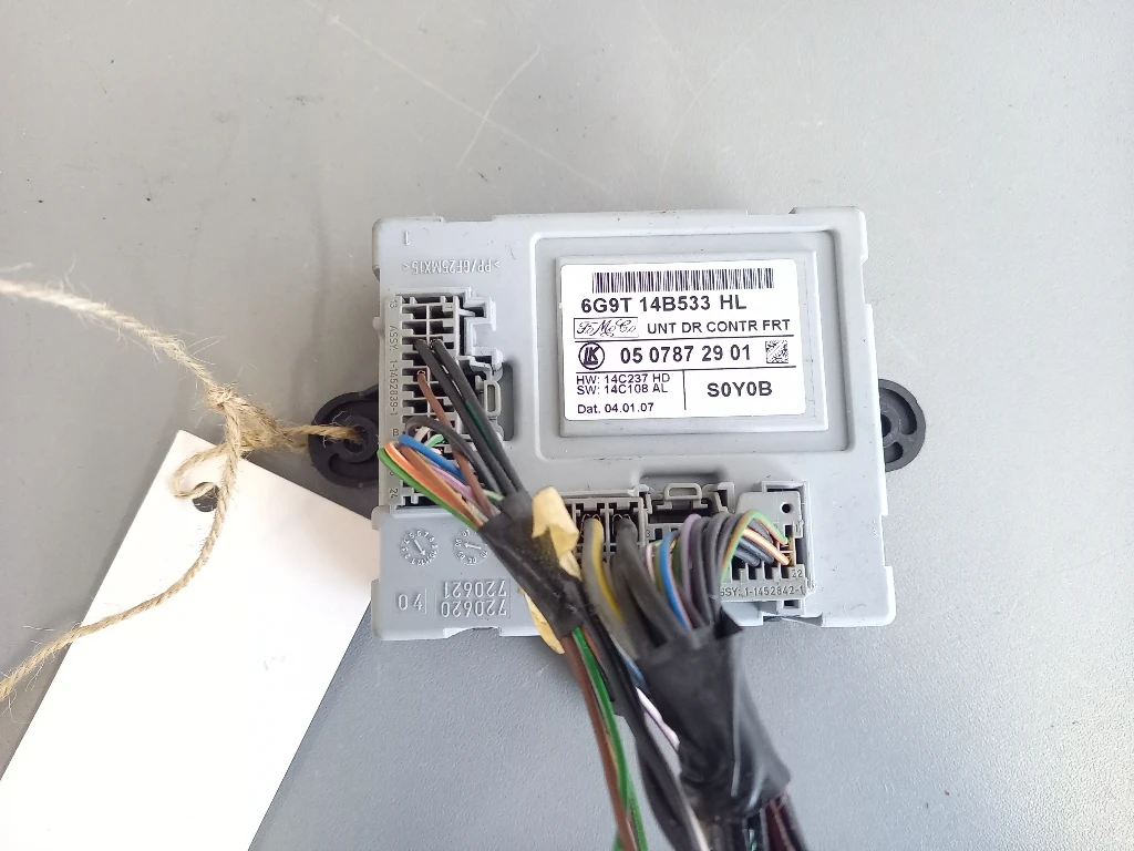 ����� ������ ����� ����� ���� � ���� (S) | Mobile.bg � ����������� 1