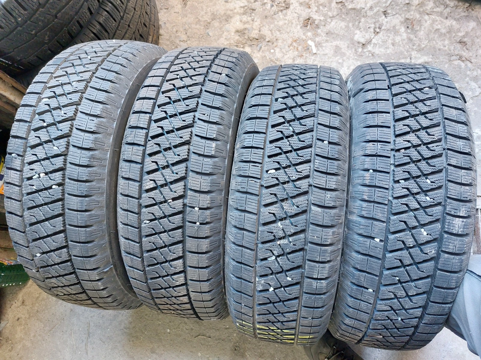 ���� 195/60R16 | Mobile.bg � ����������� 2