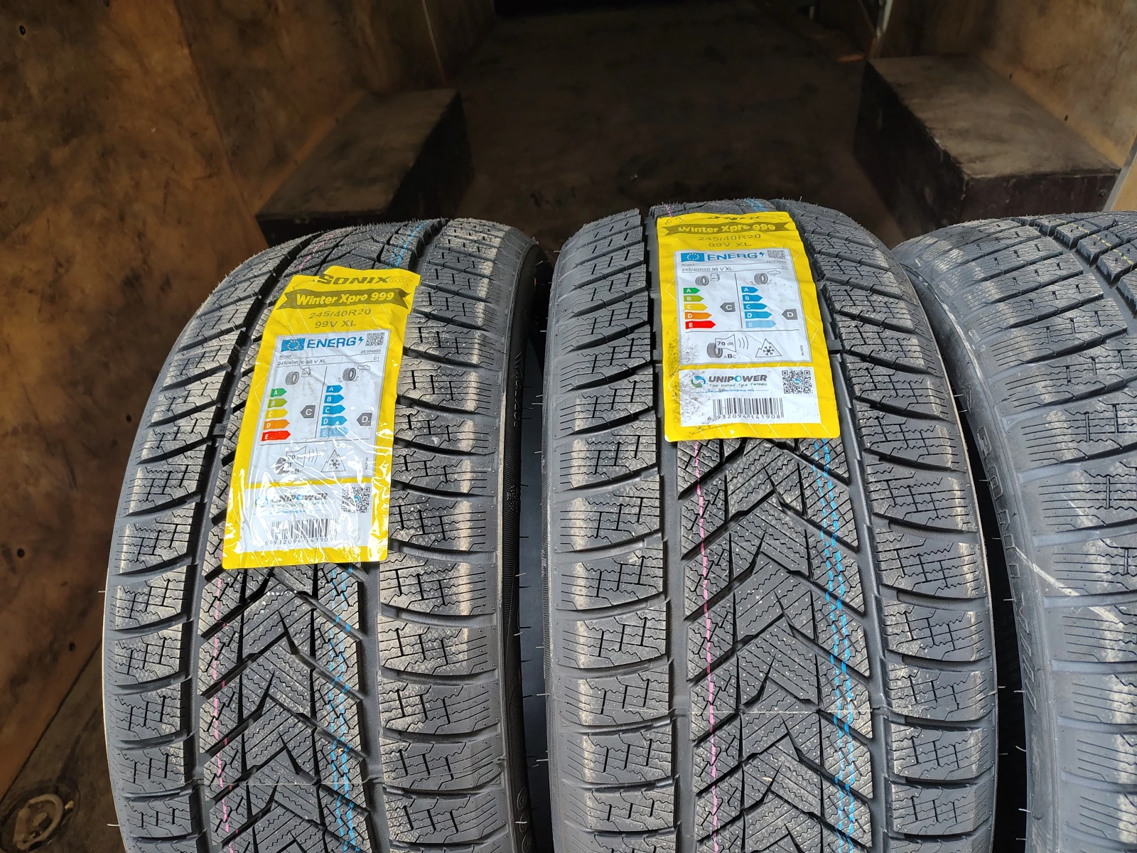  275/35R20 | Mobile.bg   2