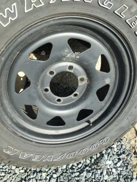 Гуми с джанти Goodyear 265/65R17, снимка 2 - Гуми и джанти - 53620364