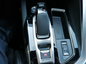Peugeot 3008 PHEV/299HP/GT/180CAM/MASSAGE/LED/KLESS/339z, снимка 15
