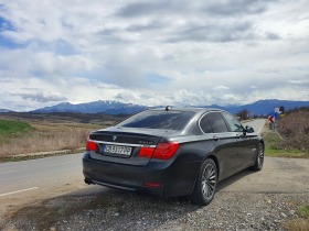 BMW 730 Прясно обслужена! , снимка 2 - Автомобили и джипове - 45742834