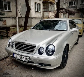 Mercedes-Benz CLK, снимка 1