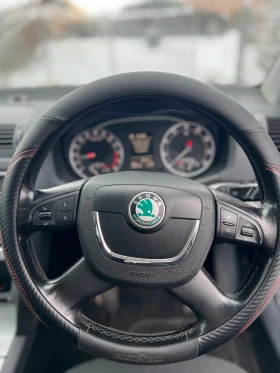Skoda Octavia - 3500 € / 6845.40 лв. - 76013761 5