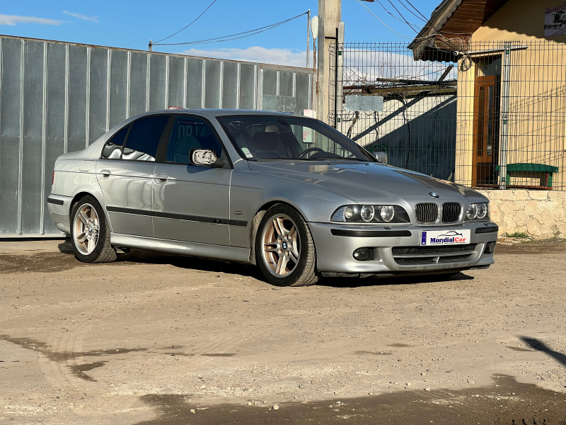 BMW 530 184kc Пълен M-пакет*Рекаро*Спорт, снимка 3 - Автомобили и джипове - 43989604