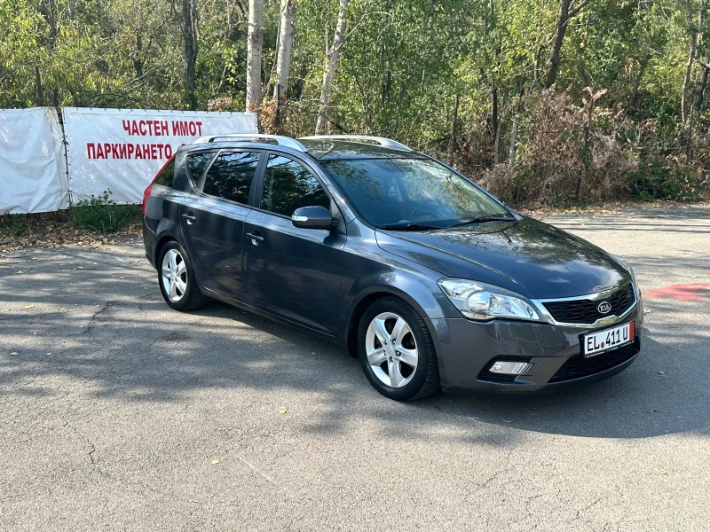 Kia Ceed, снимка 3 - Автомобили и джипове - 46937871