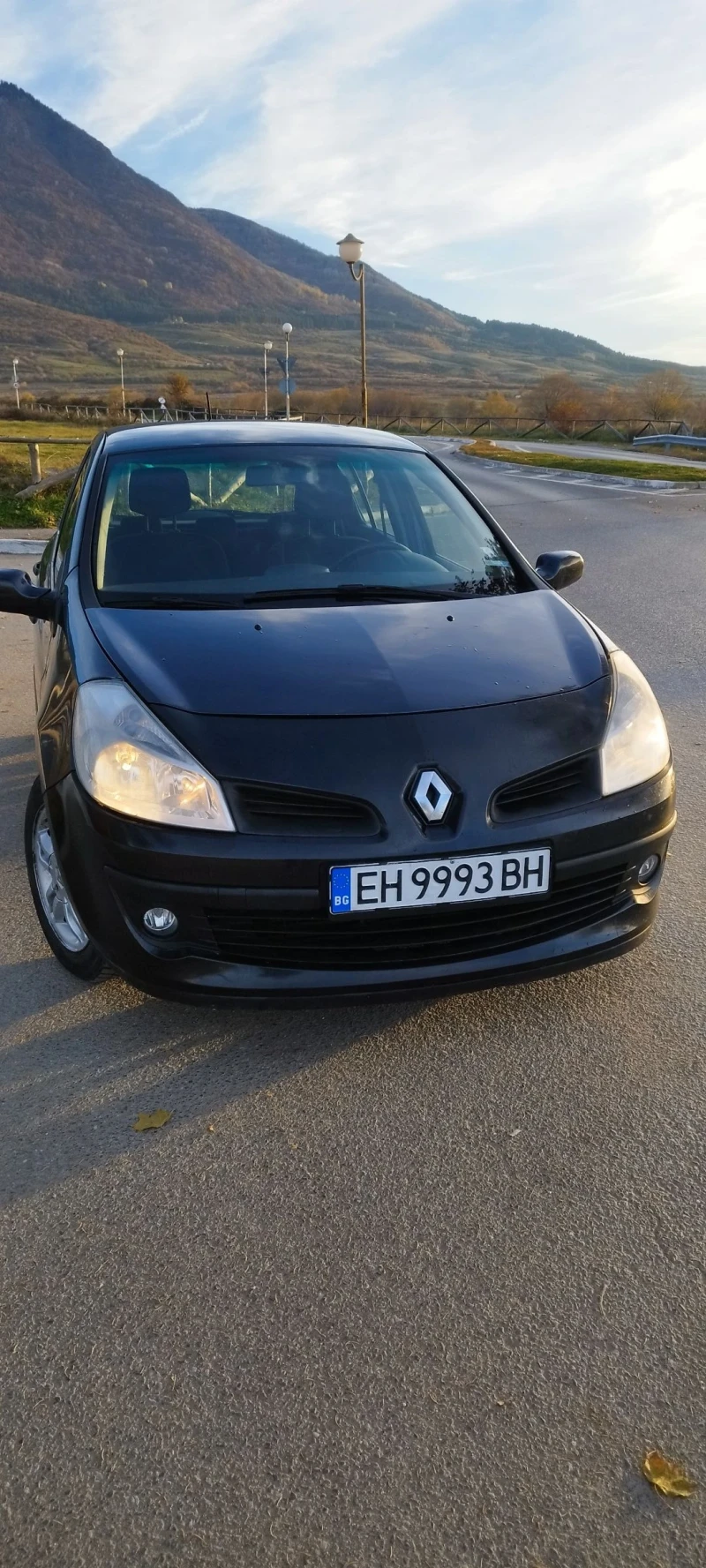 Renault Clio 1.5 dci, снимка 8 - Автомобили и джипове - 48342802