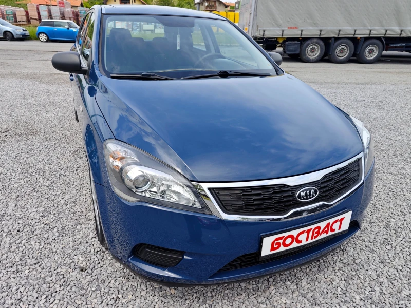 Kia Ceed 1, 6CRDi, снимка 7 - Автомобили и джипове - 47926617