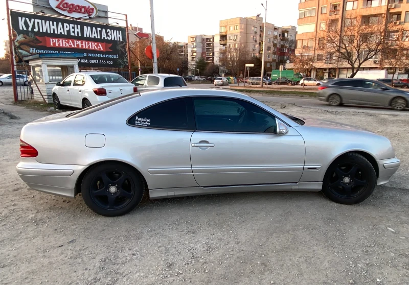 Mercedes-Benz CLK, снимка 5 - Автомобили и джипове - 49505310