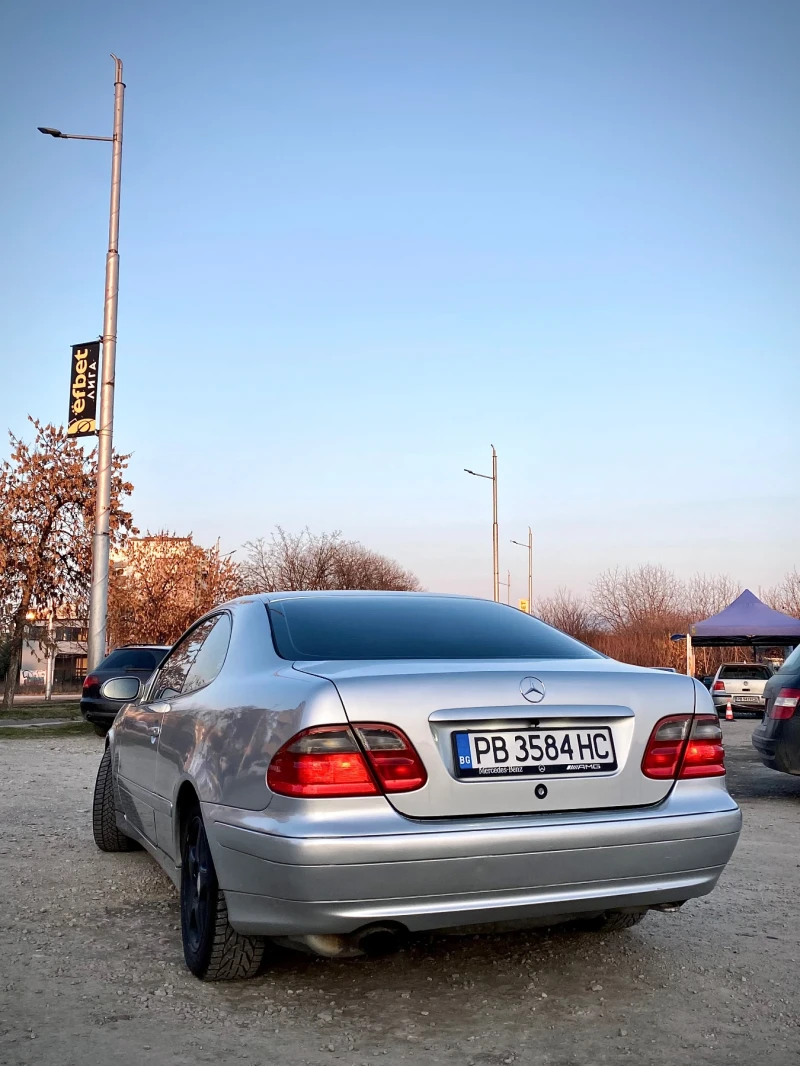 Mercedes-Benz CLK, снимка 3 - Автомобили и джипове - 49505310