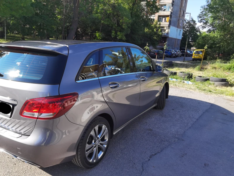 Mercedes-Benz B 250, снимка 2 - Автомобили и джипове - 50252435