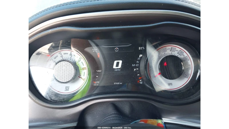 Dodge Challenger R/T Scatpack, снимка 10 - Автомобили и джипове - 52643695