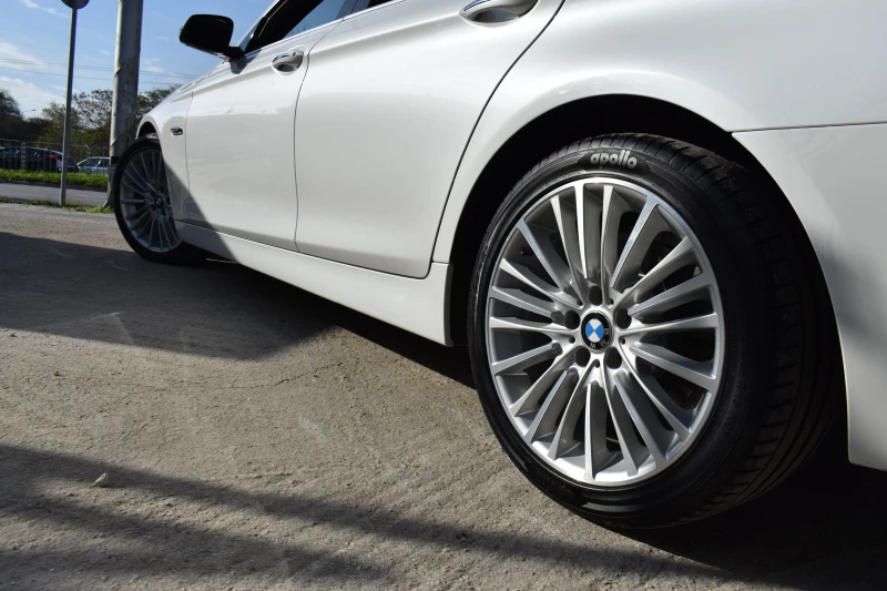 BMW 525 xDrive* FACELIFT* BUSINESS-PACK, снимка 2 - Автомобили и джипове - 52670924