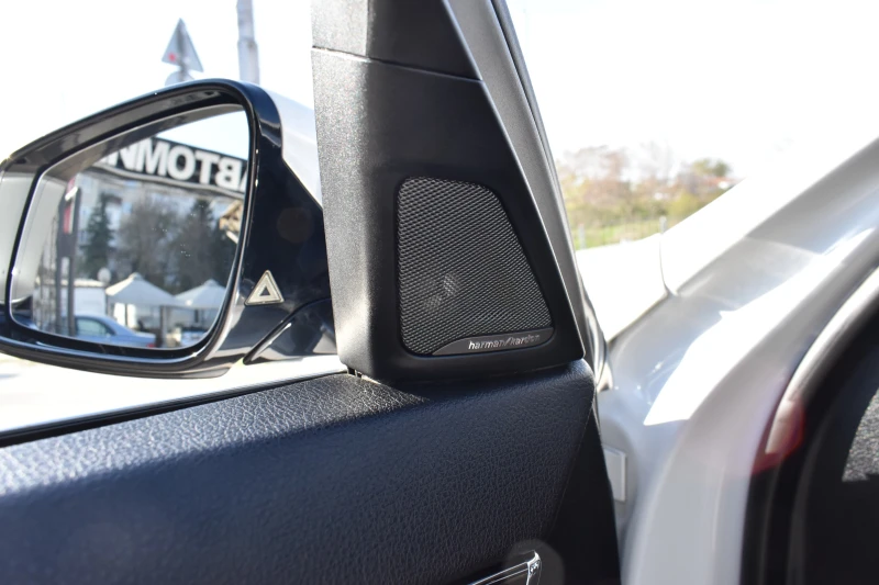 BMW 525 xDrive* FACELIFT* BUSINESS-PACK, снимка 10 - Автомобили и джипове - 52670924