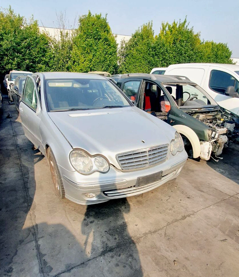 Mercedes-Benz C 220 2.2 CDI - [1] 