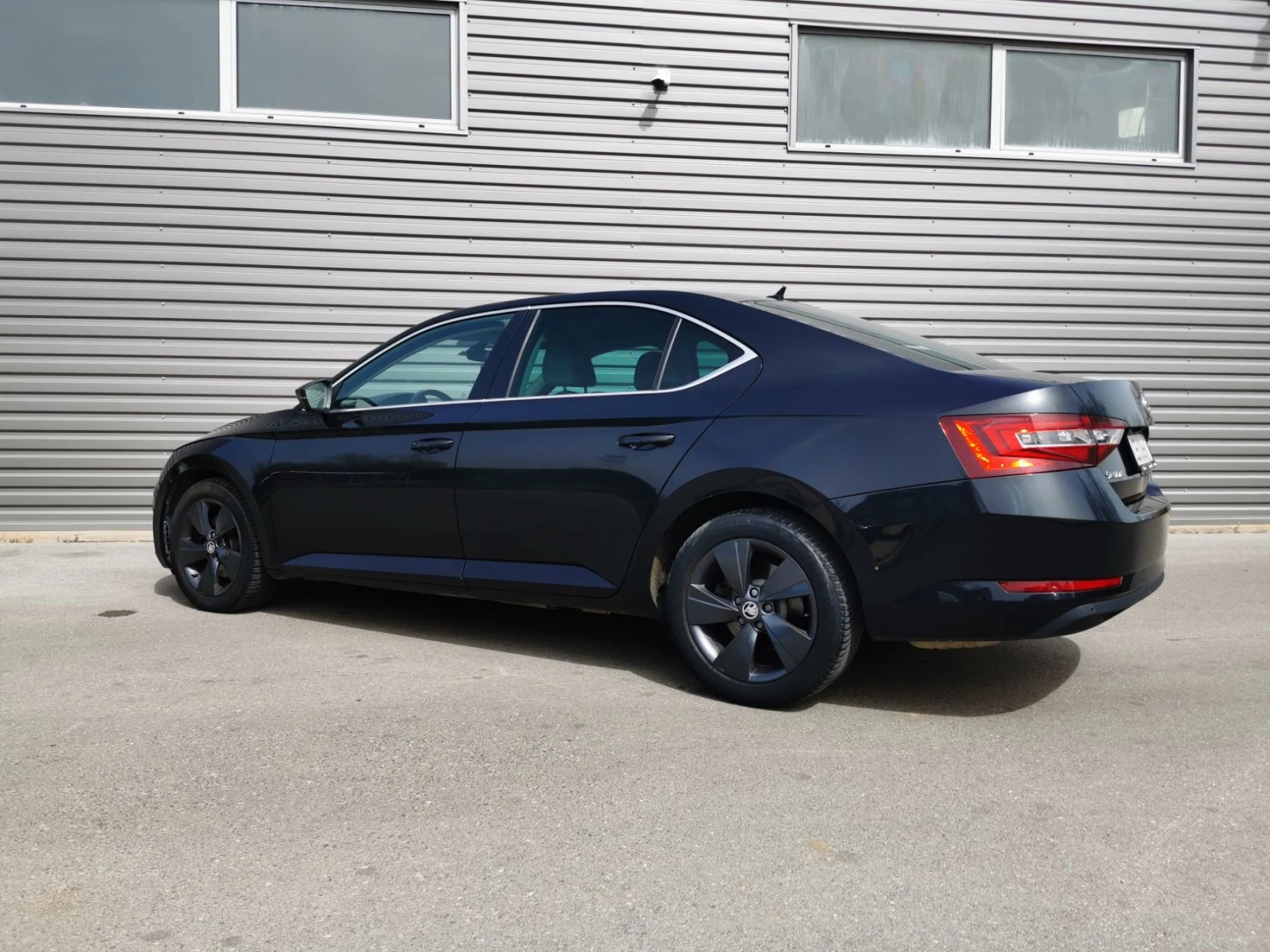 Skoda Superb 4x4 DSG - изображение 3