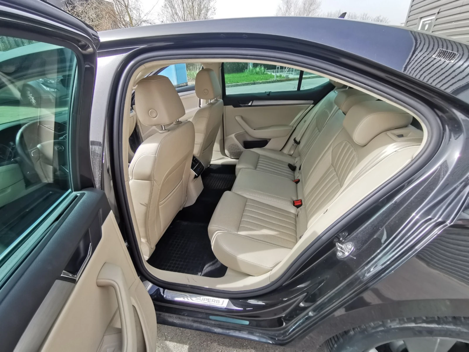 Skoda Superb 4x4 DSG | Mobile.bg � ����������� 12
