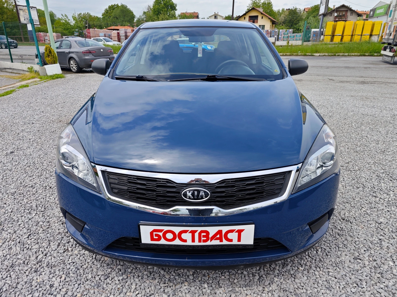 Kia Ceed 1, 6CRDi - изображение 8