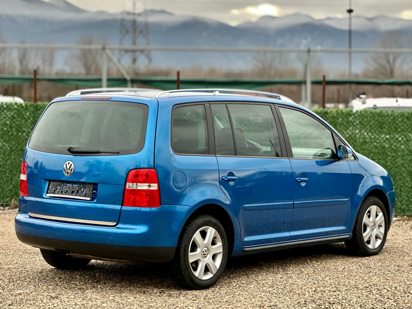 VW Touran 1.9TDi 6ск. * EVOLUTION*  - изображение 7