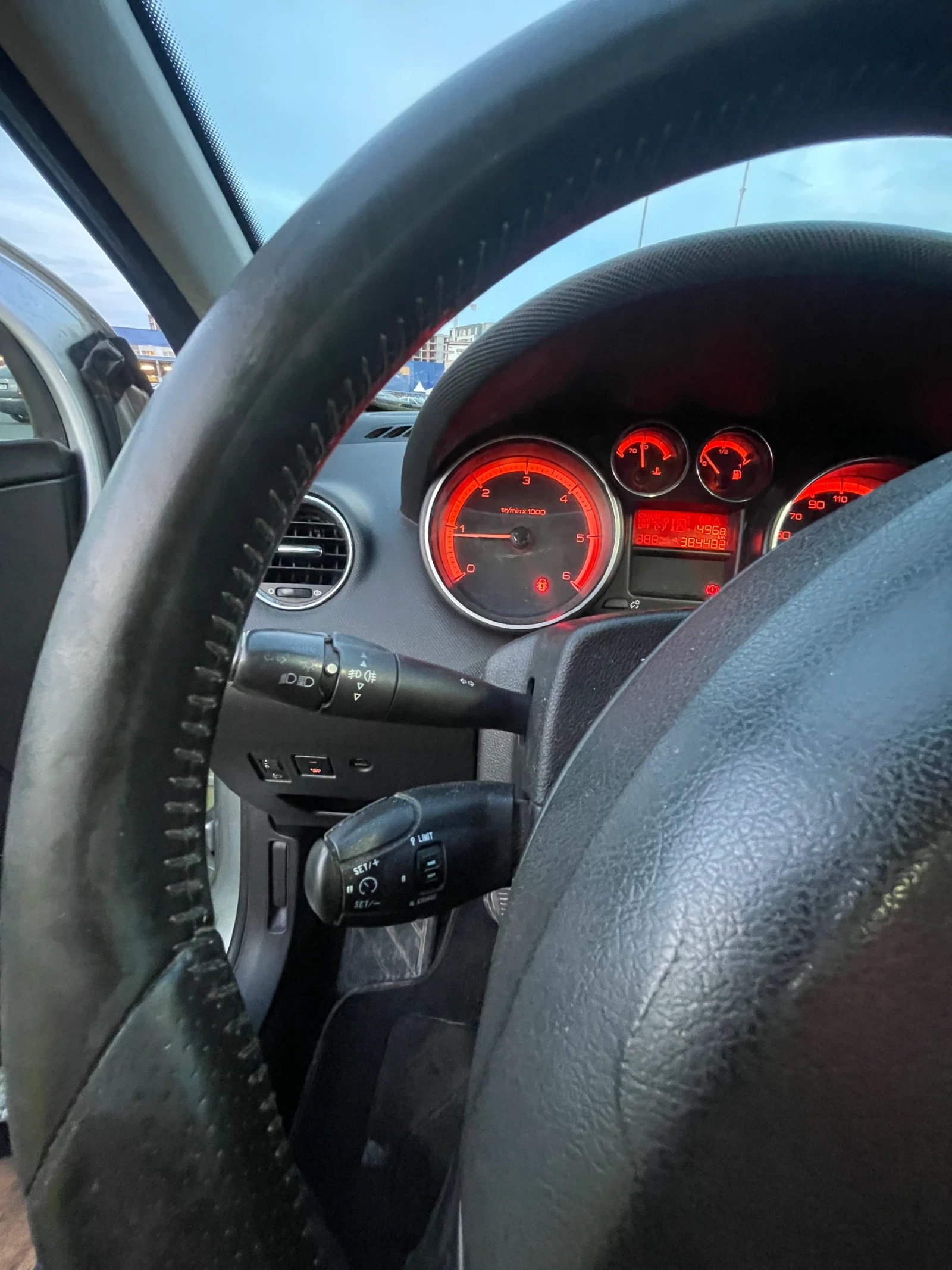 Peugeot 308 1.6e-HDI-114к.с., снимка 15 - Автомобили и джипове - 49534758