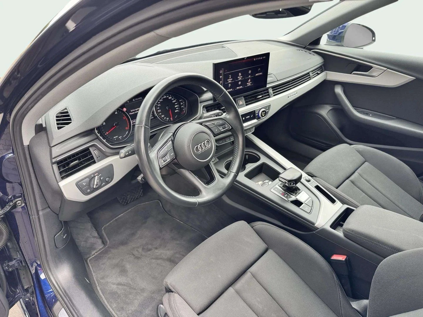 Audi A4 advanced 40 TDI quattro - изображение 7