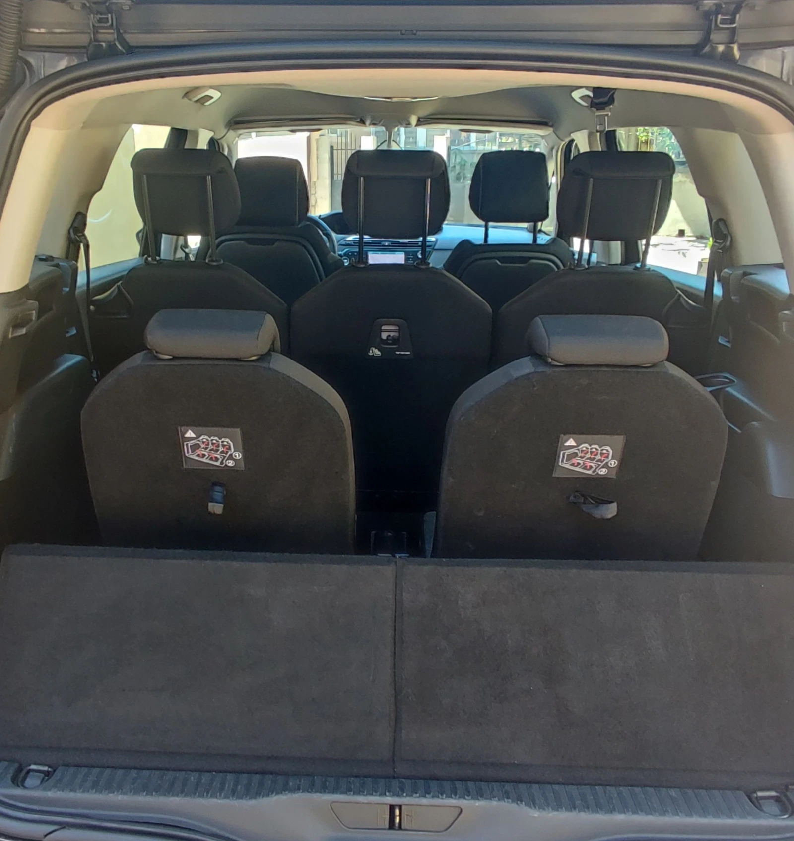 Citroen Grand C4 Picasso 1.6 BlueHDI Buisnees 6+ 1 | Mobile.bg — изображение 12